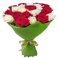Bouquet of red and white roses