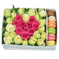 Bouquet in the box heart
