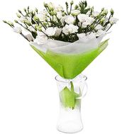 Eustoma in bouquet