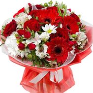 Red flowers in a bouquet