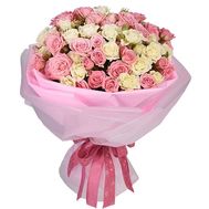 Delicate bouquet of 25 spray roses 40 cm