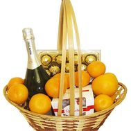 Gift basket for mom