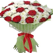 Luxurious bouquet of flowers