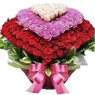 Chic great heart of roses