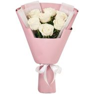 7 white roses
