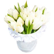 Box with white tulips