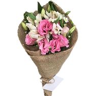 Small bouquet of eustoma and alstromeries