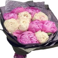 11 white and pink peonies