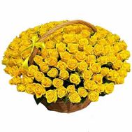 101 yellow roses in a basket