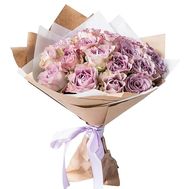 Beautiful bouquet of roses Memory Lane