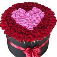 Heart roses in a box