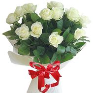 17 white roses