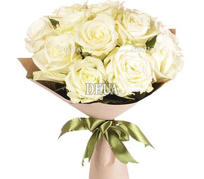 15 white roses