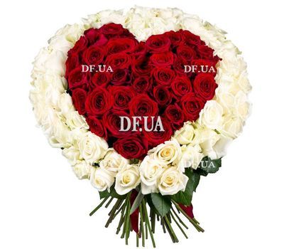 Bouquet of roses with heart