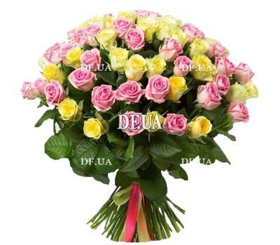 Bouquet of pink and yellow roses