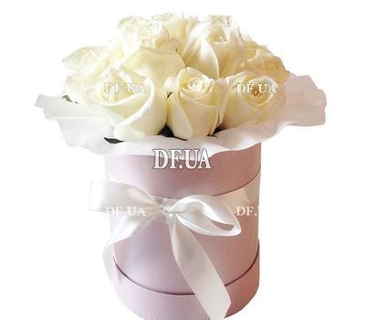 11 white roses in a box