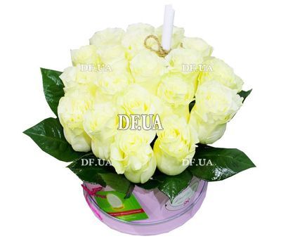 Bouquet of flowers in a round box