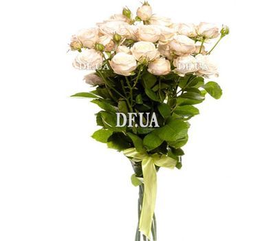 Bouquet of bush roses
