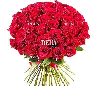 Bouquet of red roses for the birthday