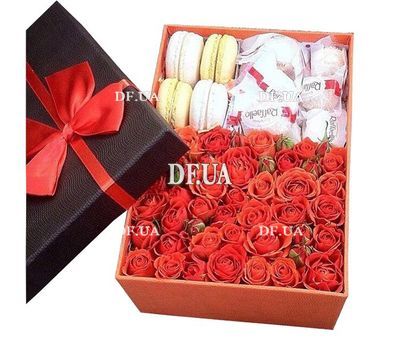 Set of flowers macaroons and Raffaello sweets