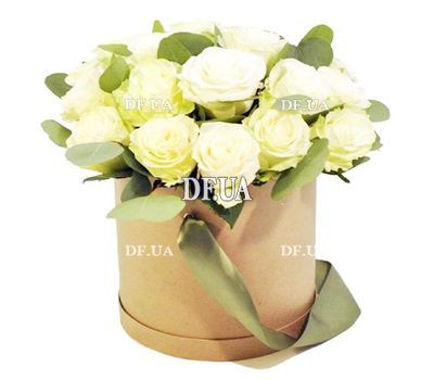Roses in a round box to buy