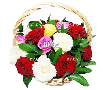 Bouquet of roses in a basket
