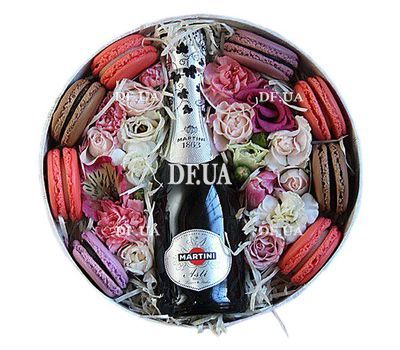 Flowers and champagne in a box