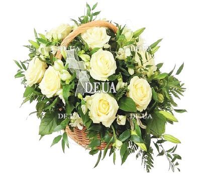 Composition of white flowers