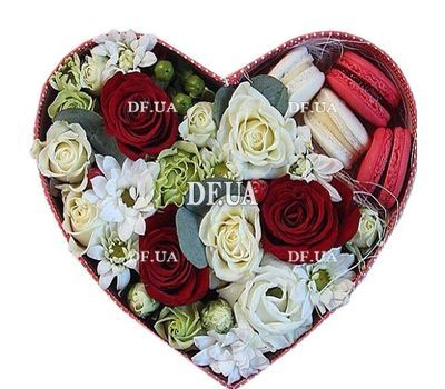 Gift box with pasta and flowers