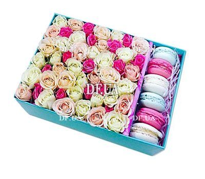 Live flowers with pasta