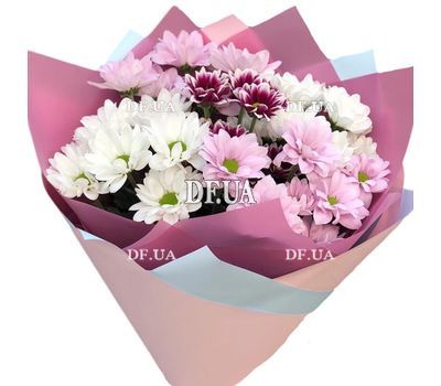 5 chrysanthemums bouquet