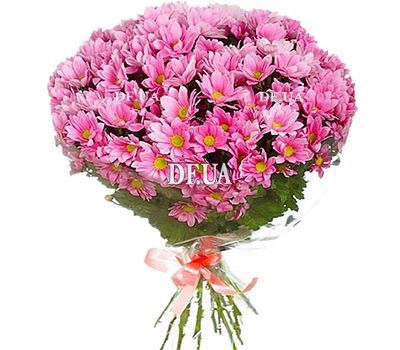 Bouquet of chrysanthemum flowers