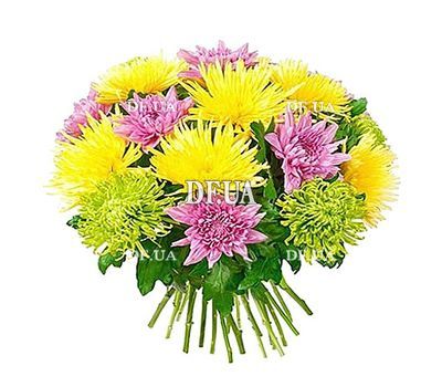 Bouquet of different color chrysanthemums