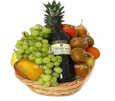 Fruits and wine in the basket