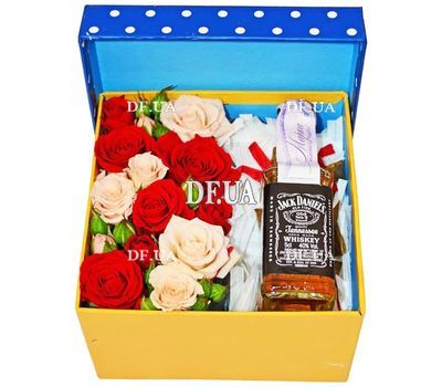 Box of flowers with whiskey for men