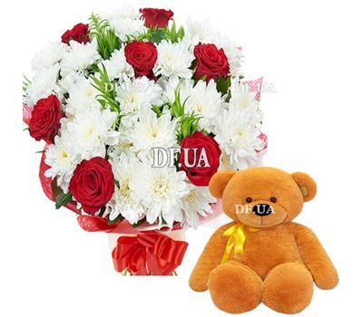 Bear with bouquet