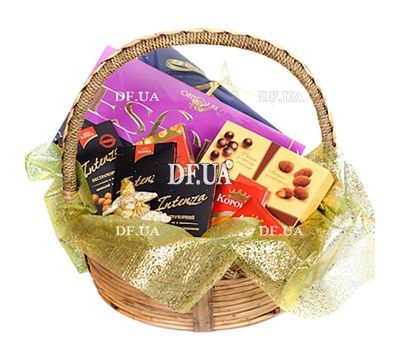 Gift basket for woman