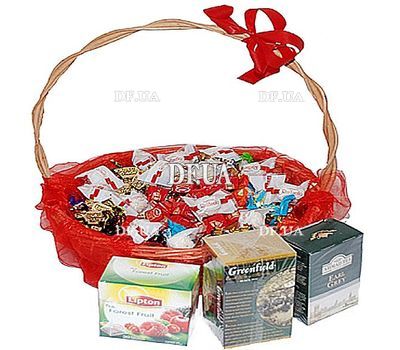 Gift basket with sweets and tea