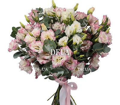 Bouquet of white-red eustoma