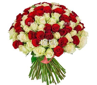 Large bouquet of roses with a birthday