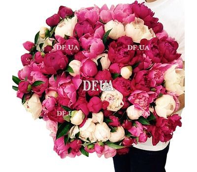 101 Peony Bouquet