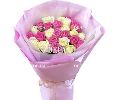25 white and pink roses