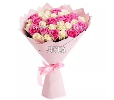 Bouquet of roses white and pink
