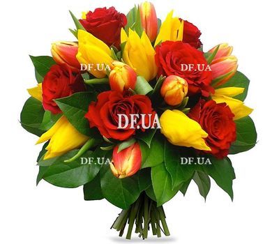 Bouquet of tulips and roses