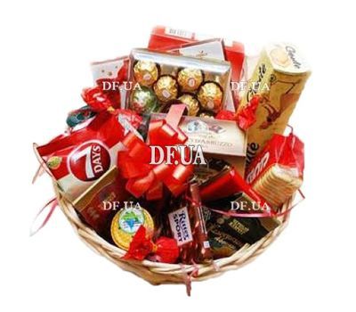 Basket of sweets for birthday