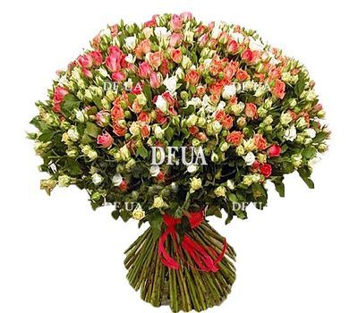 Bush bouquet roses