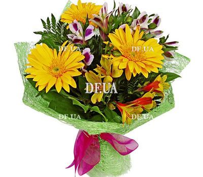 Simple bouquet of flowers