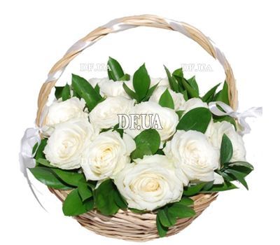 15 white roses basket