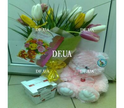 15 tulips bouquet - view 4