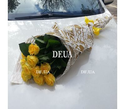 Bouquet of 11 yellow roses - view 2